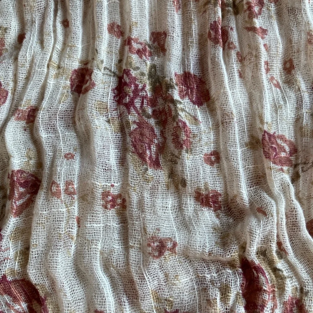 Lace Infinity Scarf - Picture 2 of 3